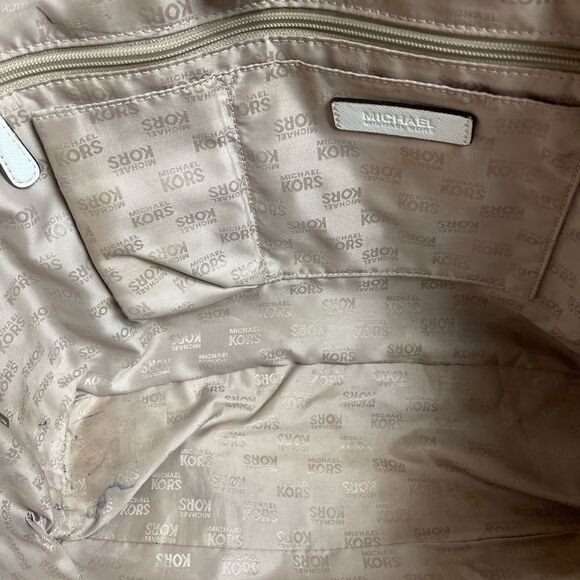 Michael Kors Jet Set Travel Tote Optic White Saffiano leather gold tone logo - Picture 13 of 15